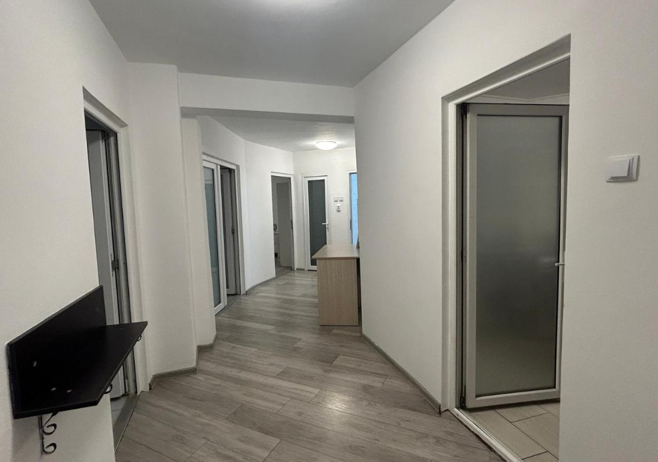 Sleep And Go - Unirii View Apartment *
